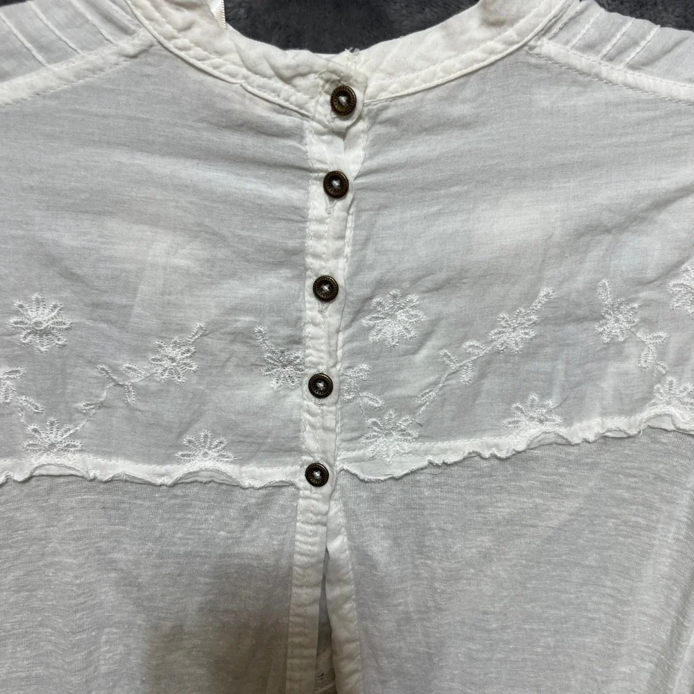 Free People Ivory Embroidered Lace Victorian‎ Bell Sleeve Blouse Mock Neck XS